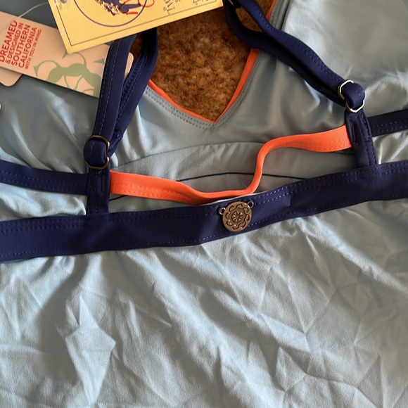 NWT TANKINI TOP - Picture 5 of 6